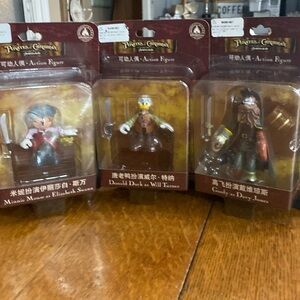 Pirates of the Caribbean, Donald Goofy, Minnie